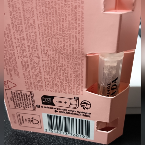 Prada Ornament Set (NEW) - Picture 10 of 10